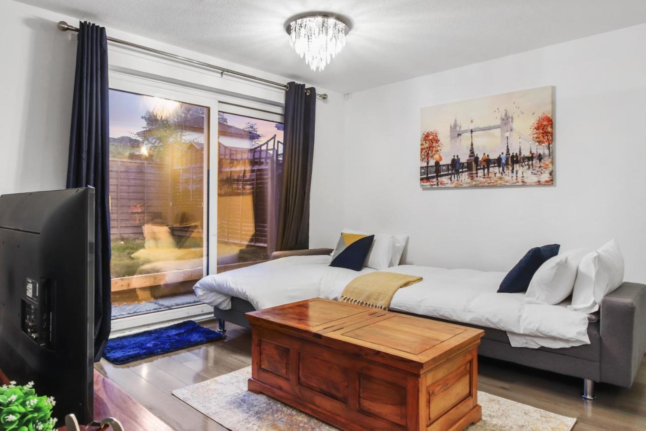Holiday home Inviting 2-bed House In - Netflix *